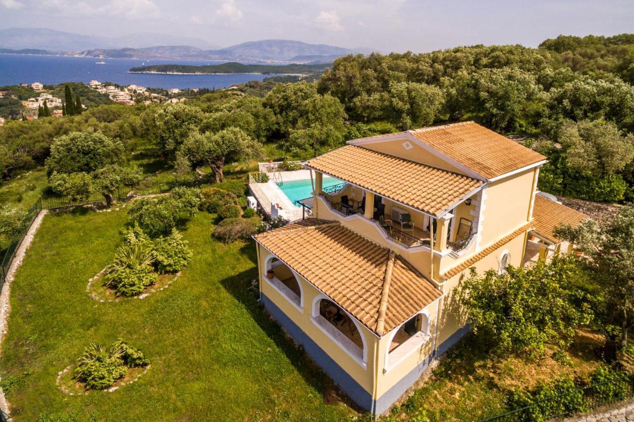 Villa Vingla By Villa Plus Kassiopi Buitenkant foto