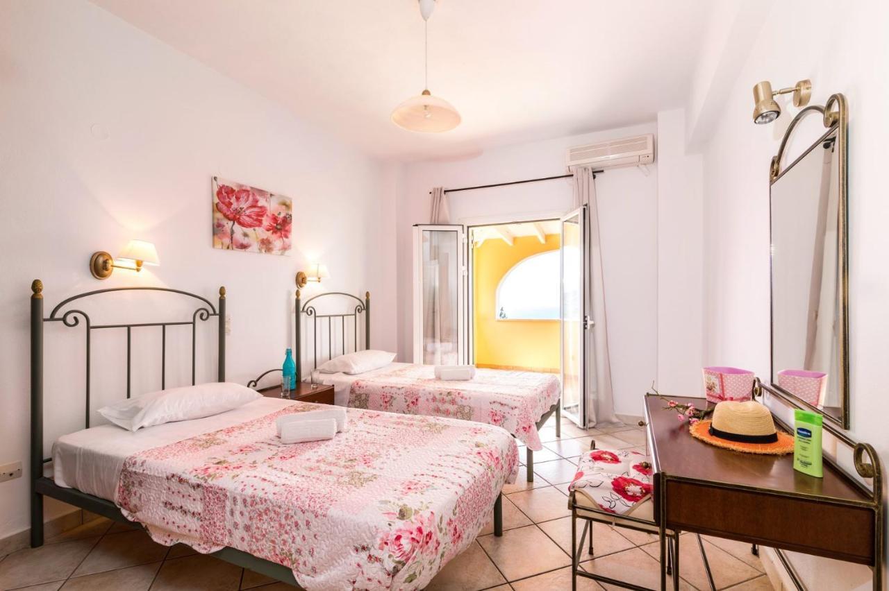 Villa Vingla By Villa Plus Kassiopi Buitenkant foto